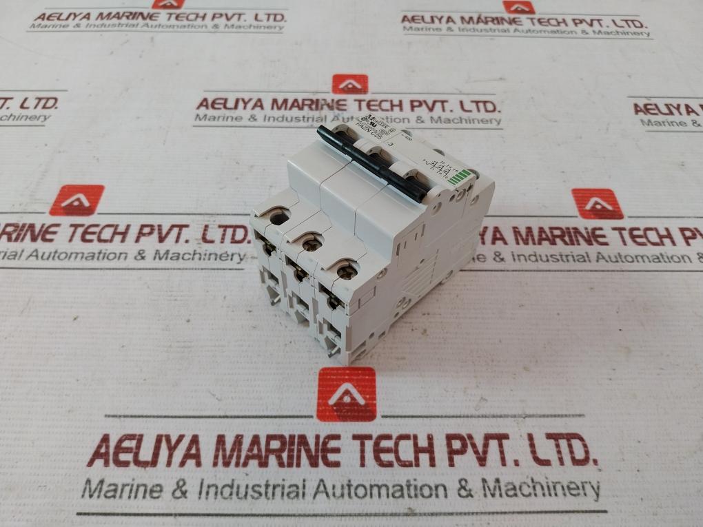 Klockner Moeller Fazn C25-3 Circuit Breaker 240/415-a.C. 6000/3