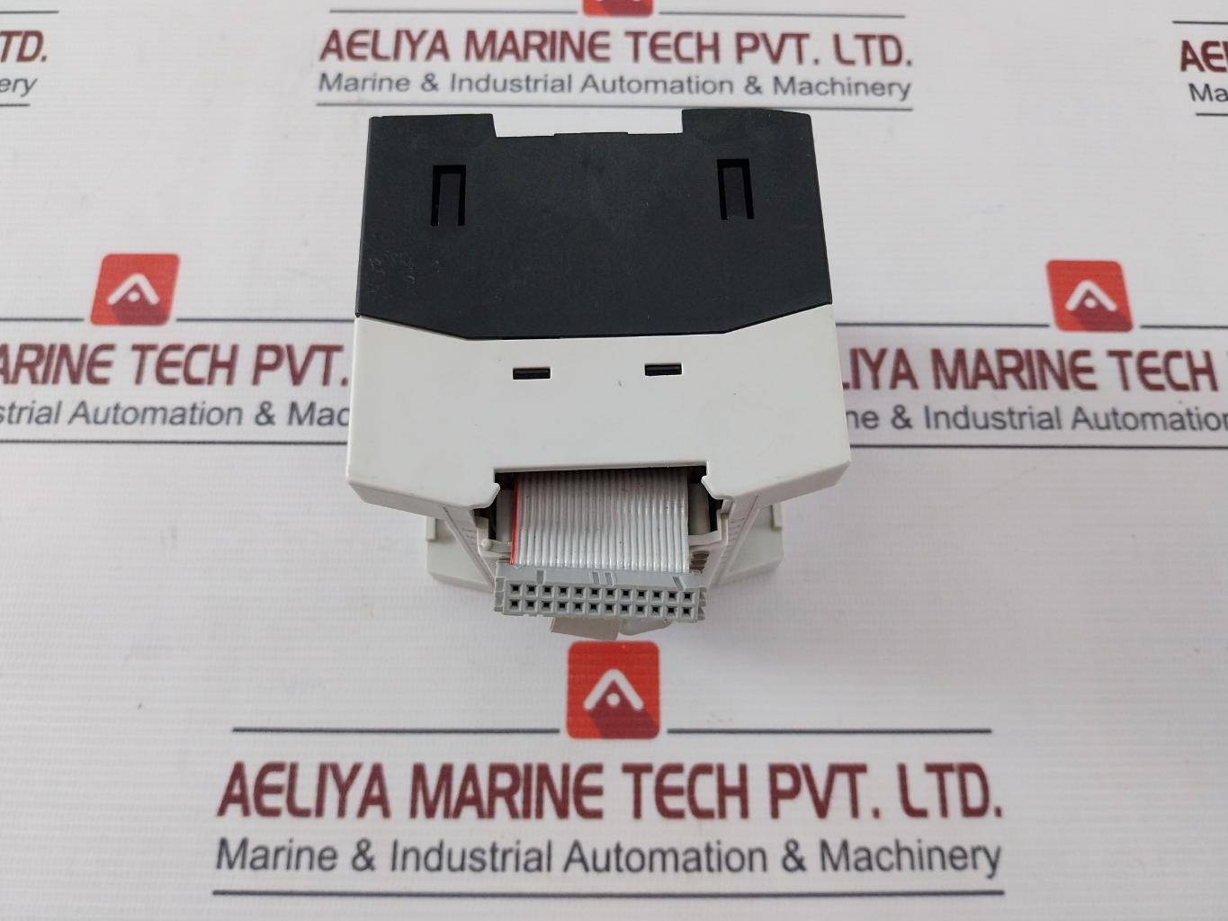 Klockner Moeller Le4-116-dx1 Plc Digital Expansion Input Module 24Vdc 6Ma 0.2Ms