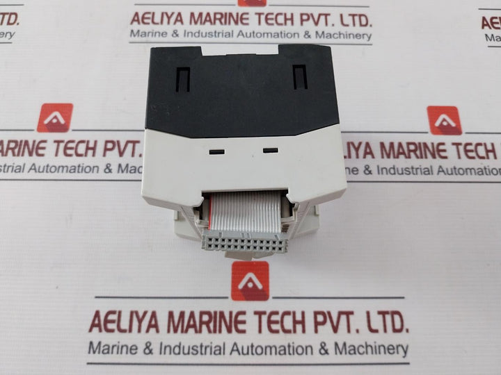 Klockner Moeller Le4-116-dx1 Plc Digital Expansion Input Module 24Vdc 6Ma 0.2Ms