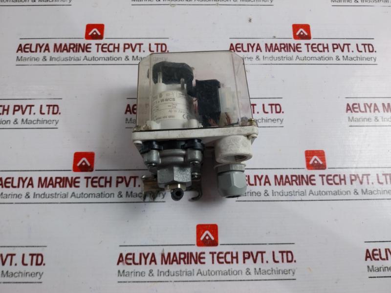 Klockner Moeller Mcs11+W-mcs Pressure Switch Ac-15 230V/2A
