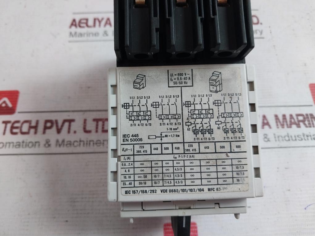 Klockner Moeller Zm-4-pkz2 Manual Motor Protector 690V 0.6-40A 50/60Hz
