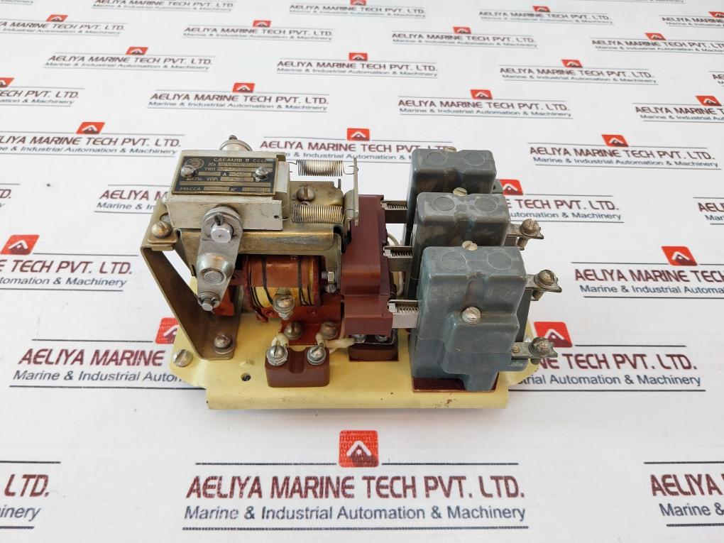 KM2311-8M4 380V Contactor 25A