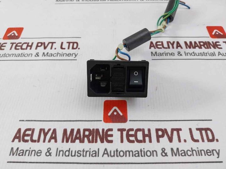 Km Male Power Socket 250V 10A