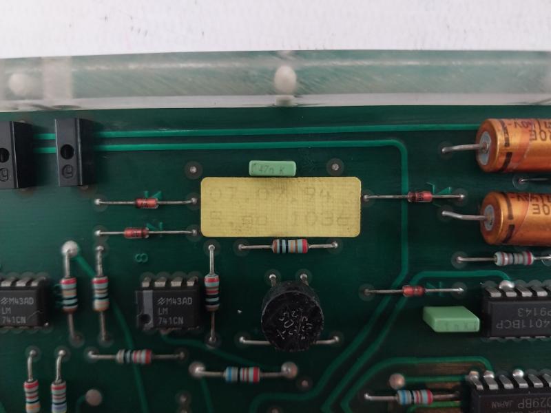 Kmw 582476-b Printed Circuit Board Re Tmk 9422