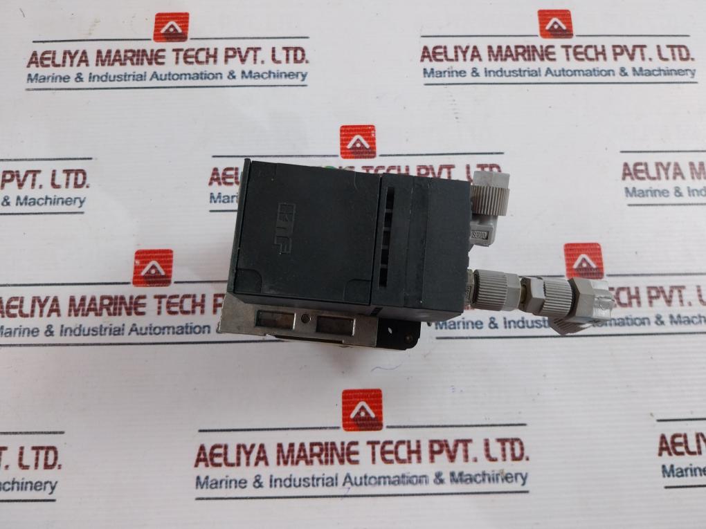 Knf Pm21050-86 Vacuum Pump 230 Vac 50/60Hz Ip00