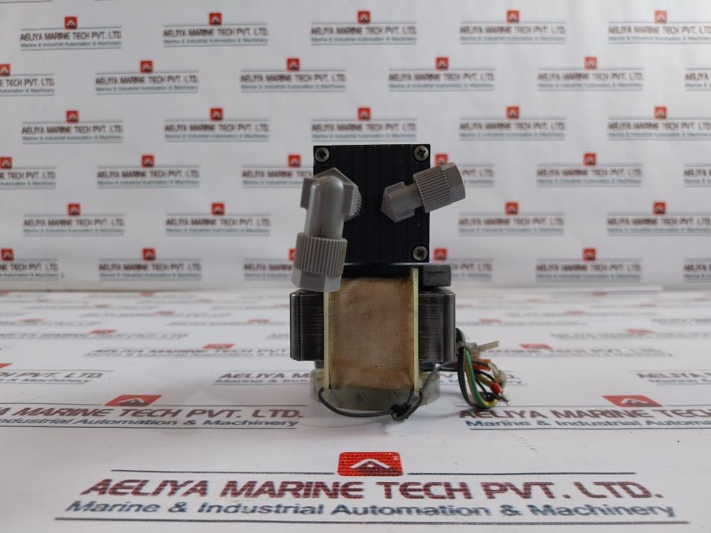 Knf Pm21050-86 Vacuum Pump 230 Vac 50/60Hz Ip00