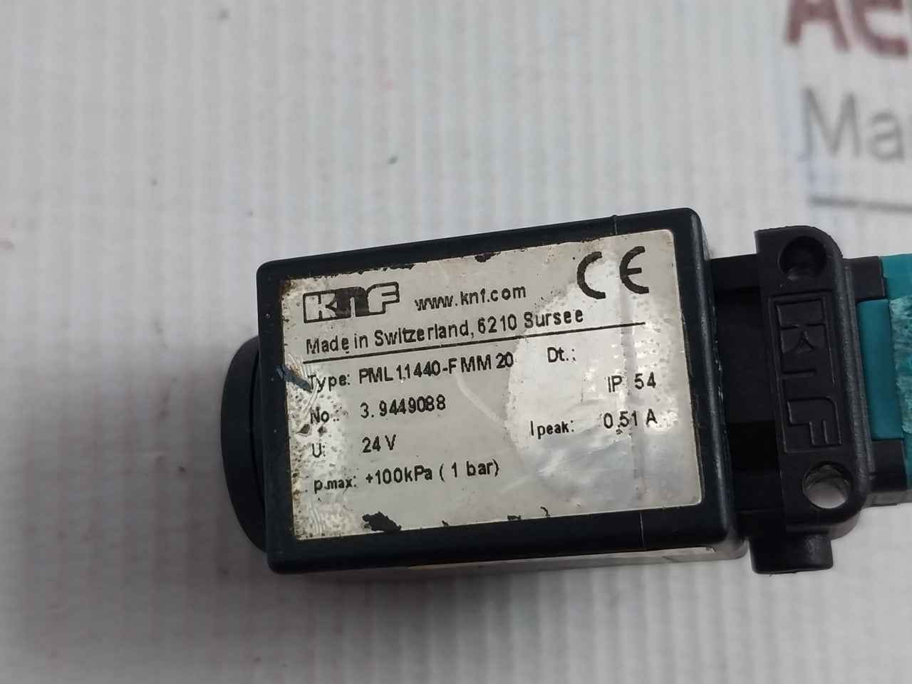 Knf Pml11440-fmm20 Solenoid Diaphragm Pump W/ Mounting Bracket 24V 0.51A