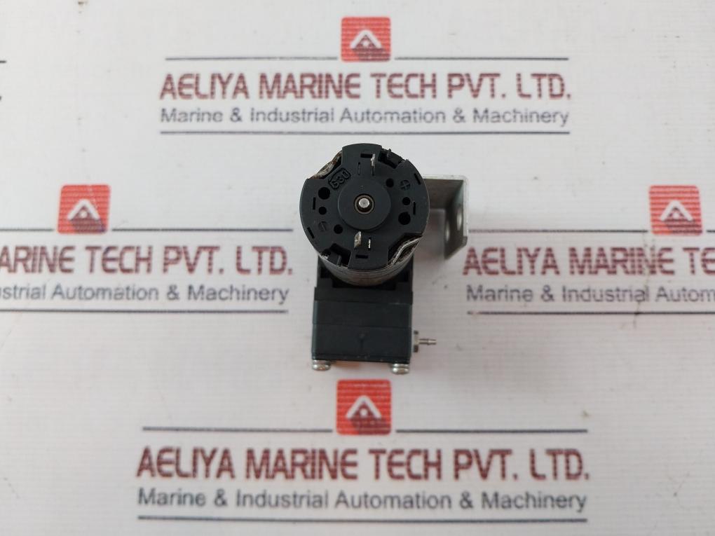 Knf Pml 2285-nf 30 Flodos Pump 3/0202 651973 24Vdc 0,68A 16,2W