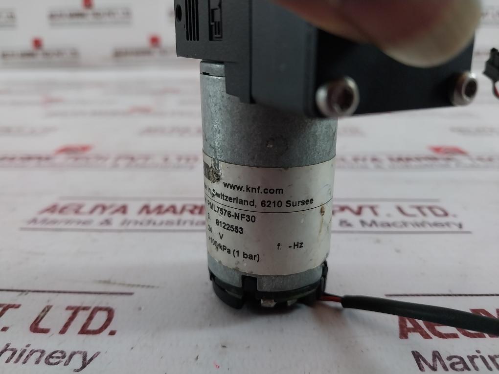 Knf Pml7576-nf30 Diaphragm Liquid Pump 12.2W 0.51A Ip00 100 Kpa (1 Bar)