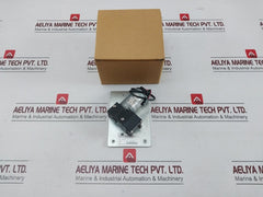 Knf Pml7576-nf30 Diaphragm Liquid Pump Pu2295-nf30-5.09 24 Dc