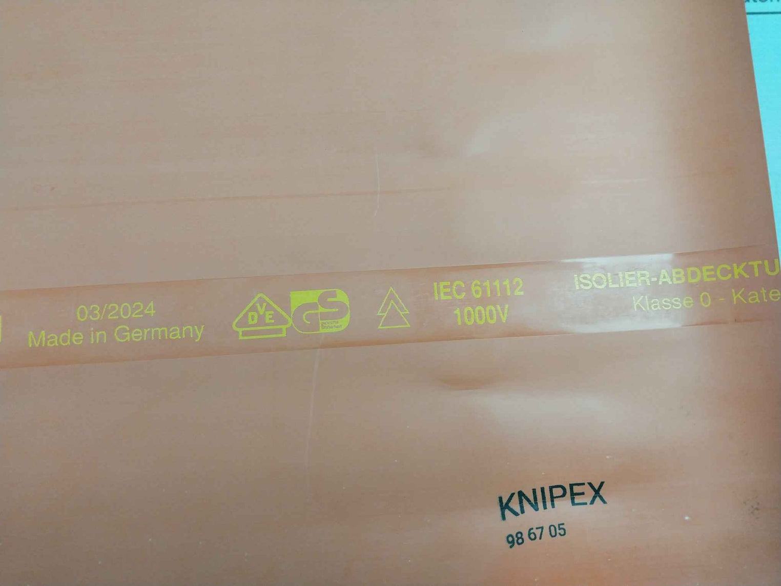 Knipex 98 67 05 Insulating Cover 1000V 500Mm 20Inch