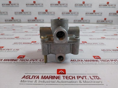 Knorr-bremse 0 481 026 005 Pneumatic Relay Valve 05082 221