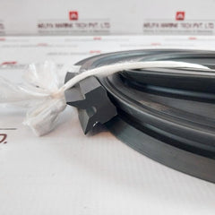 Kobelco Oil Cut Ring For Intermediate Shaft &amp; Bearing 0Td-000-001 2 Meter