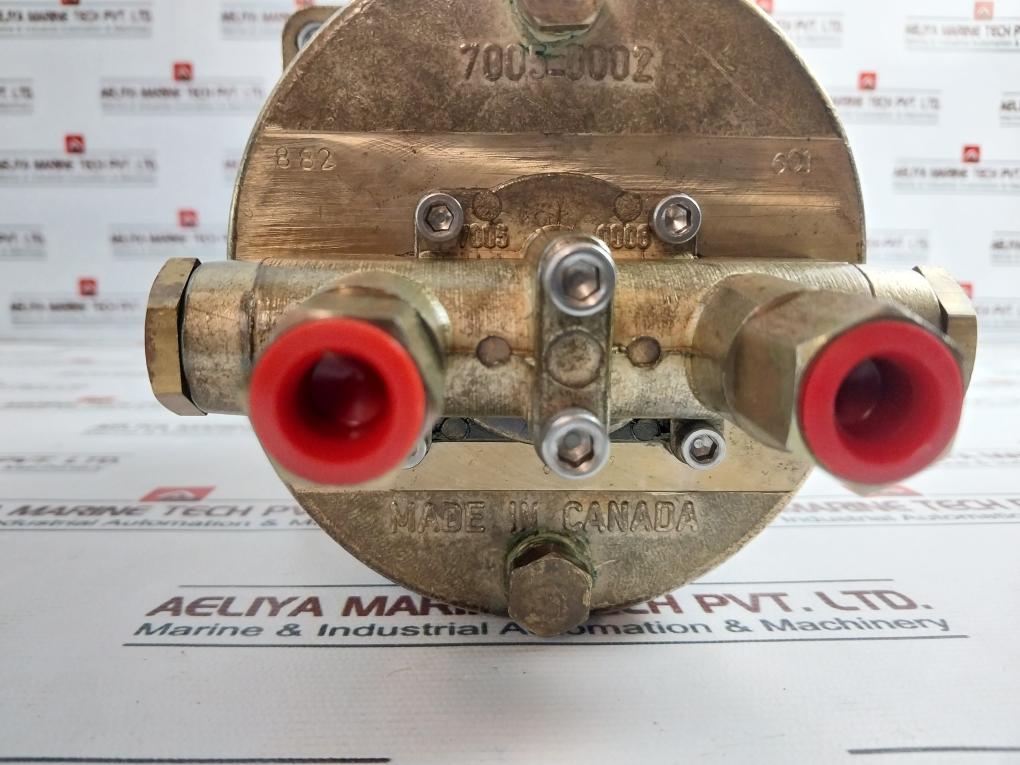 Kobelt 7005 Helm Pump 1500 Psi (103 Bar)