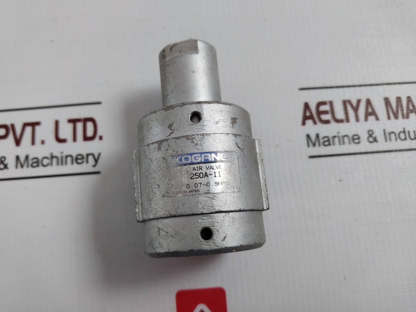 Koganei 250A-11 Diaphragm Type Air-piloted Valve 0.07~0.9Mpa