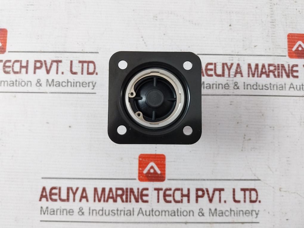 Koganei 250A Air-piloted Valve 0-0.9 Mpa E 63N