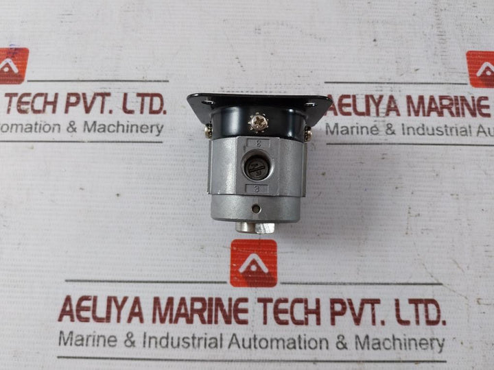 Koganei 250A Air-piloted Valve 0-0.9 Mpa E 63N