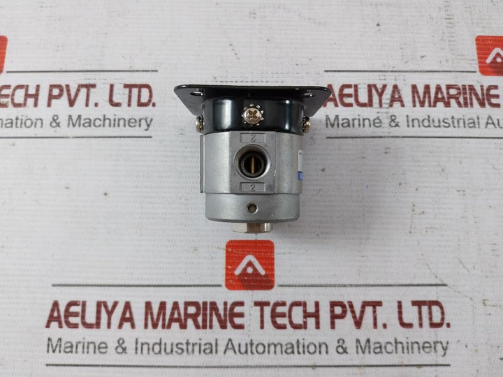 Koganei 250A Air-piloted Valve 0-0.9 Mpa E 63N