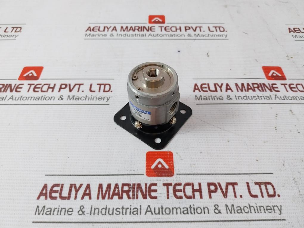 Koganei 250A Air-piloted Valve 0-0.9 Mpa E 63N