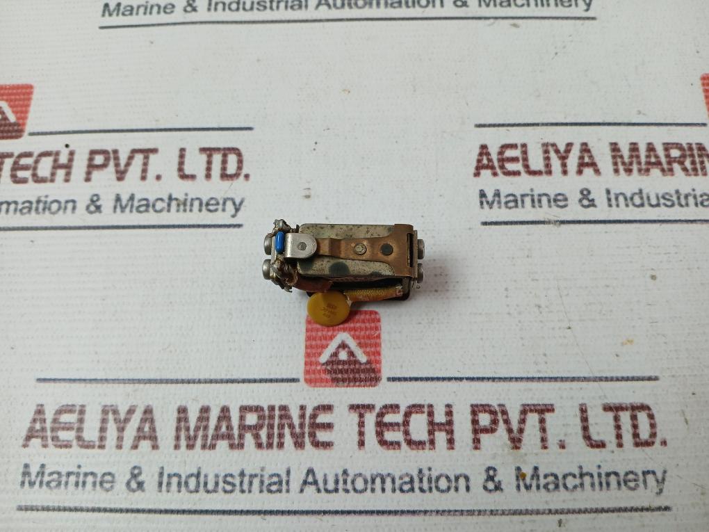 Kohsel 875 Multi‐Pole Electromechanical Relay Coil Armature 150 Ohm 2435010002 E