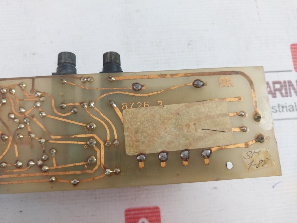 Kohsel MK 8726 3 Transformer 220V 110V 15VA 60/20-1574