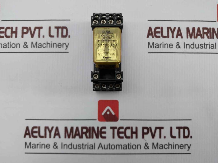 Koino Kh-103-4C Miniature Relay With Base 220Vac