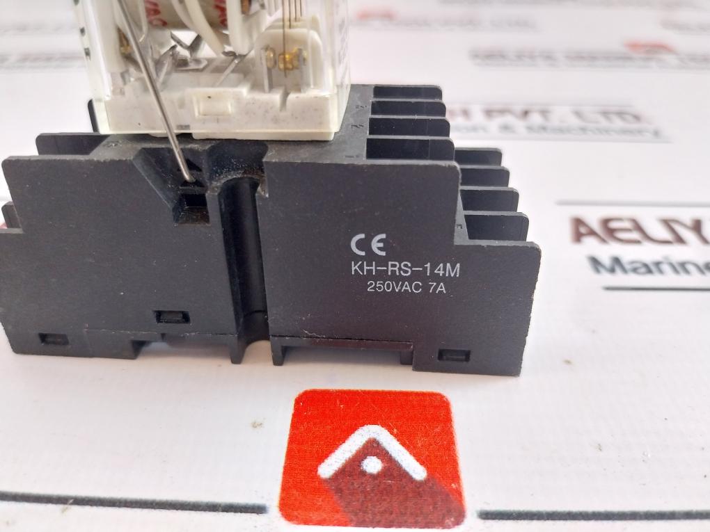 Koino Kh-103-4Cl Relay With Base 250Vac 7A