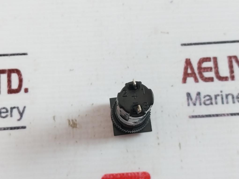 Koino KH-5012-A11 Pushbutton Switch AC125V 2.5A AC250V 1A