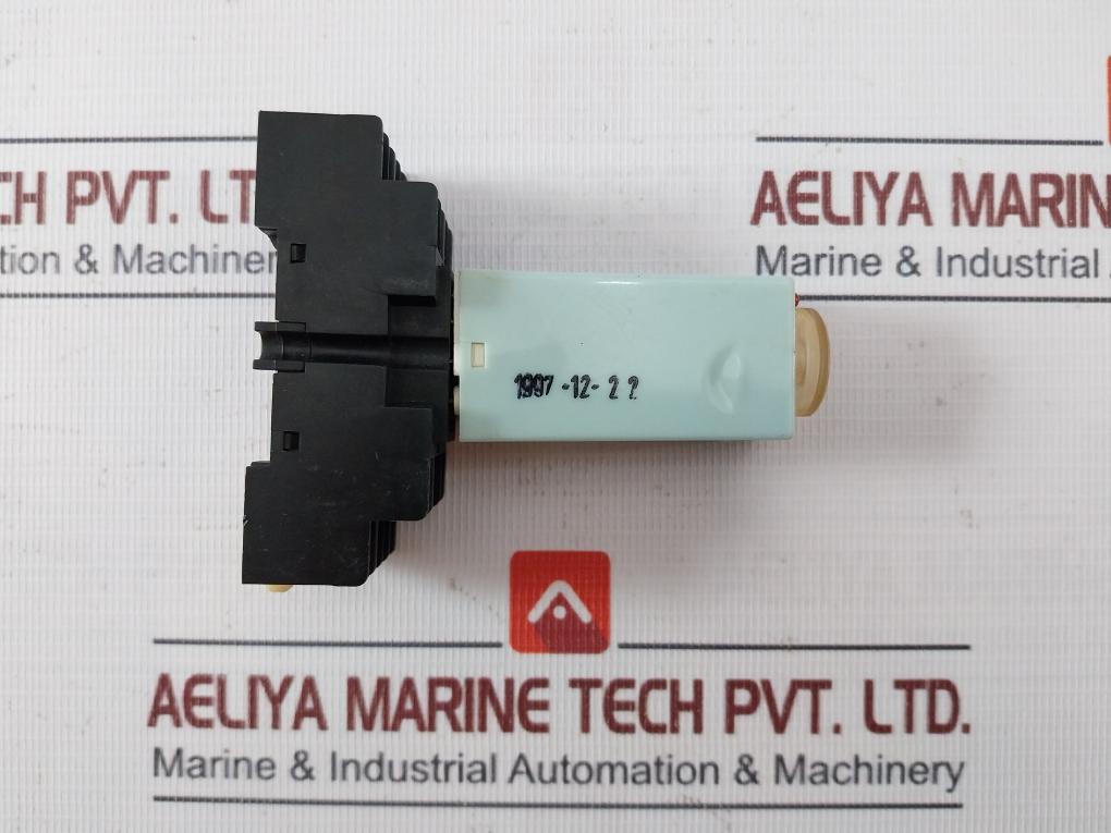 Koino Ktm-1M Timing Relay With Socket Kh-rs-14 0-30 Sec Dc24V Ac220V, 1.5A