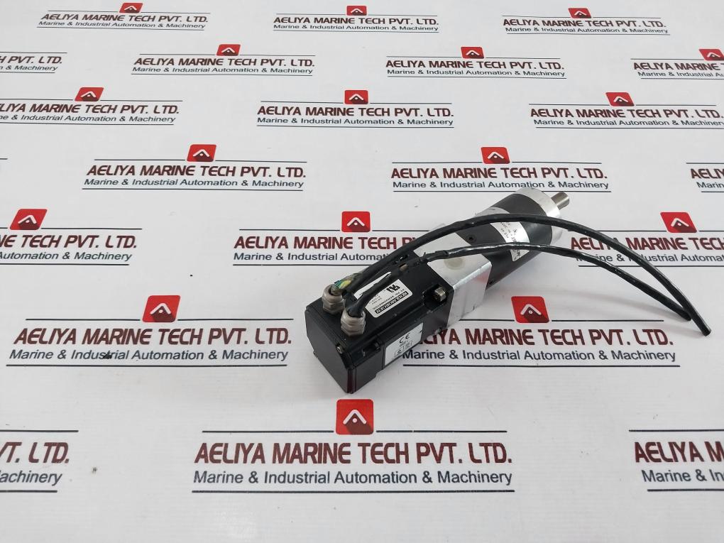 Kollmorgen Akm11B-ancnr-00 Servo Motor 320 Vdc