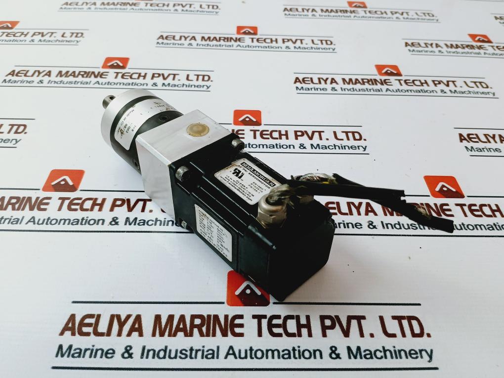 Kollmorgen Akm11B-ancnr-00 Servomotor Ip40 320Vdc