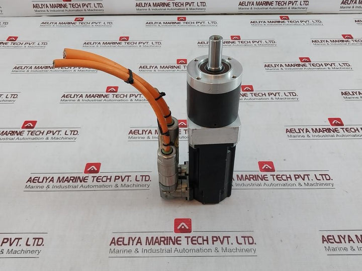 Kollmorgen Akm22E-anbnr-00 Servo Motor 320Vdc 8000Rpm 0.59Kw Ip54 0.87Nm