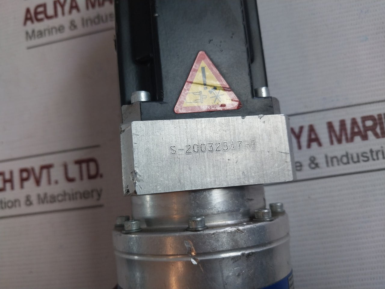 Kollmorgen Akm22E-ancnr-00 Servo Motor Ip54 E61960, Ps155-1 320Vdc 0.59 Kw