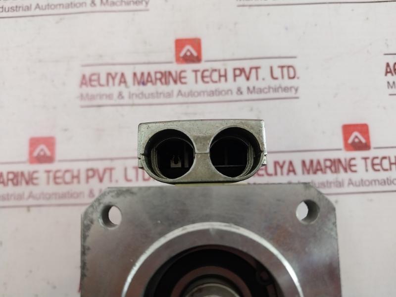 Kollmorgen Akm22E-ans2R-02 Servomotor Ip54 320 Vdc 8000 Rpm 0.58 Kw 40 C