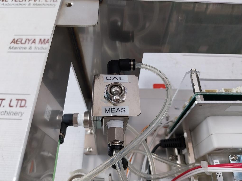 Komyo Ndir Gas Analyzer Unit Zus 3 05 12, 5V 12V 250Ma Ac100-240V 0.5A 50-60Hz