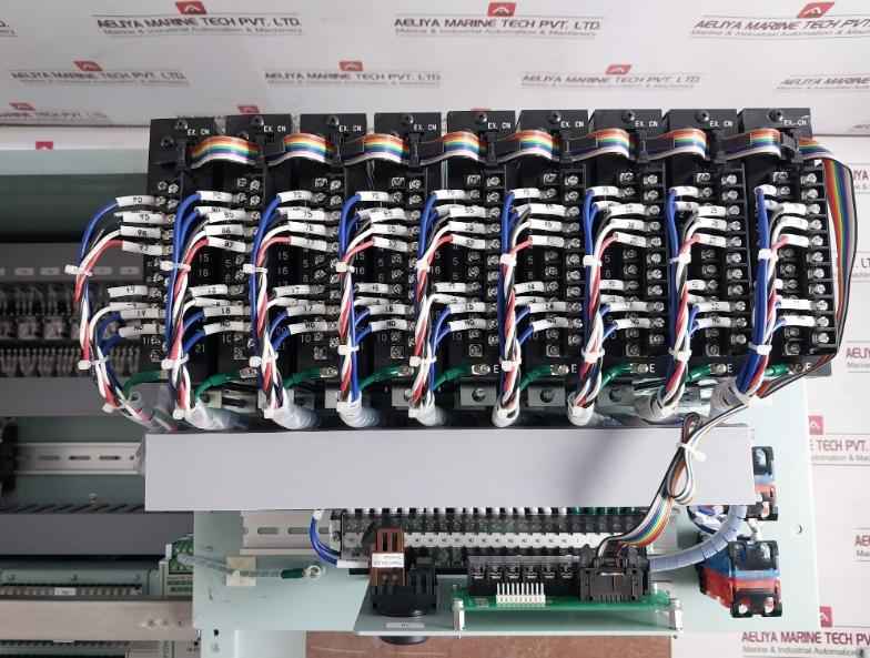 Komyo Rikagaku Kogyo K.K. Fma-7Rf-9W Alarm System Cp30-ba Ac100-240V Dc 24V 5A