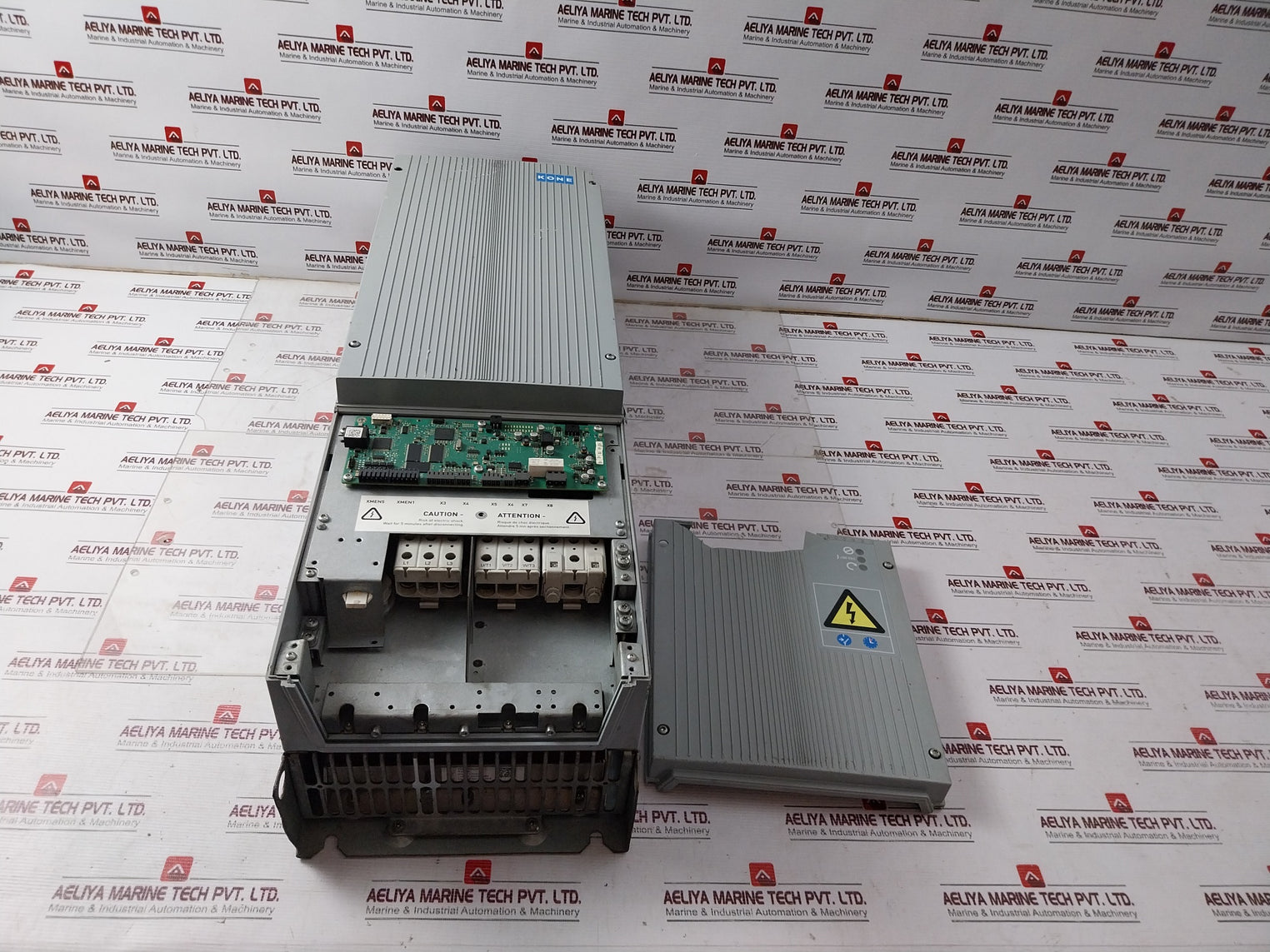 Kone Km997159 Inverter Ac Drive 22Kw: 400V/30Hp:400V Ip23/Type 1