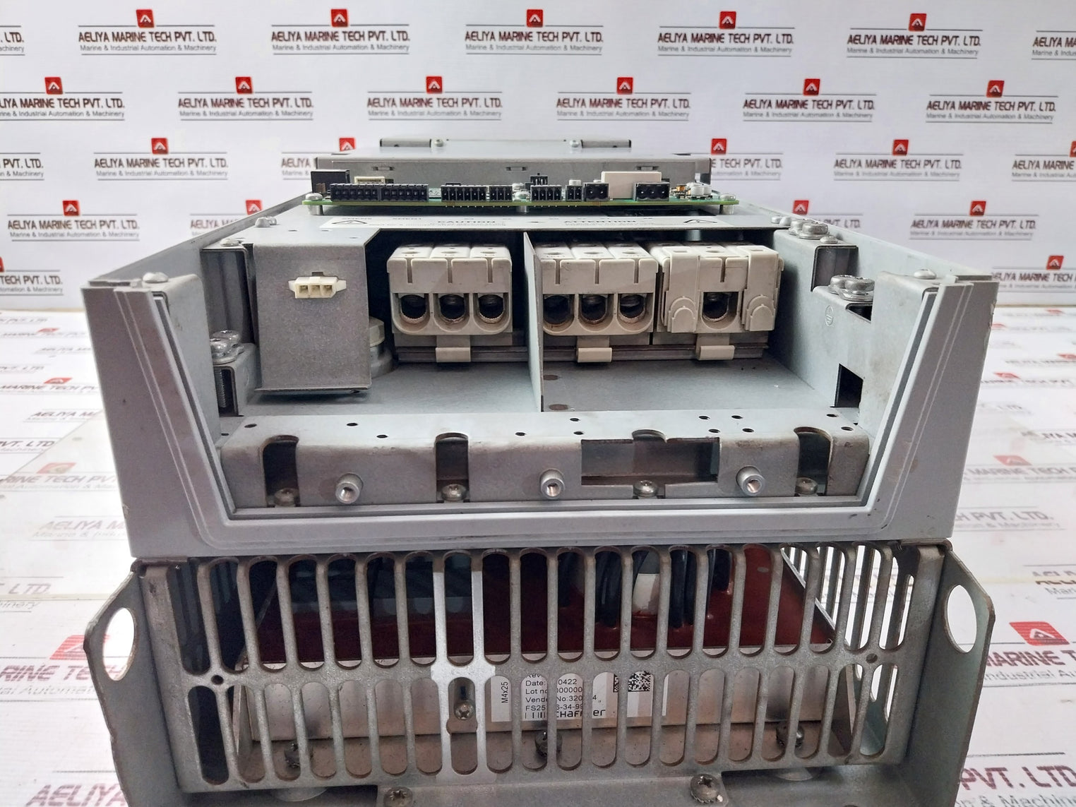 Kone Km997159 Inverter Ac Drive 22Kw: 400V/30Hp:400V Ip23/Type 1