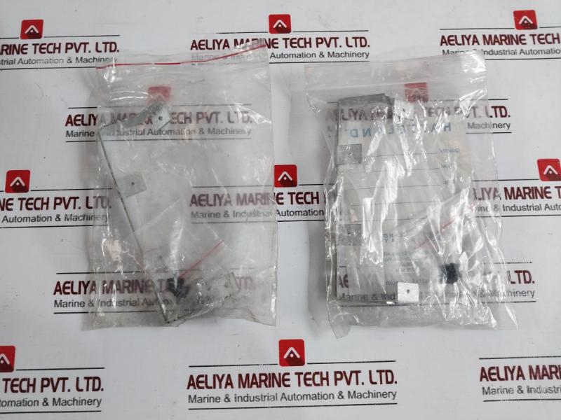 Kongsberg 109-211170 18.1” Lcd Monitor 12Vdc Ip20 Seafloor Mapping (Not Working)