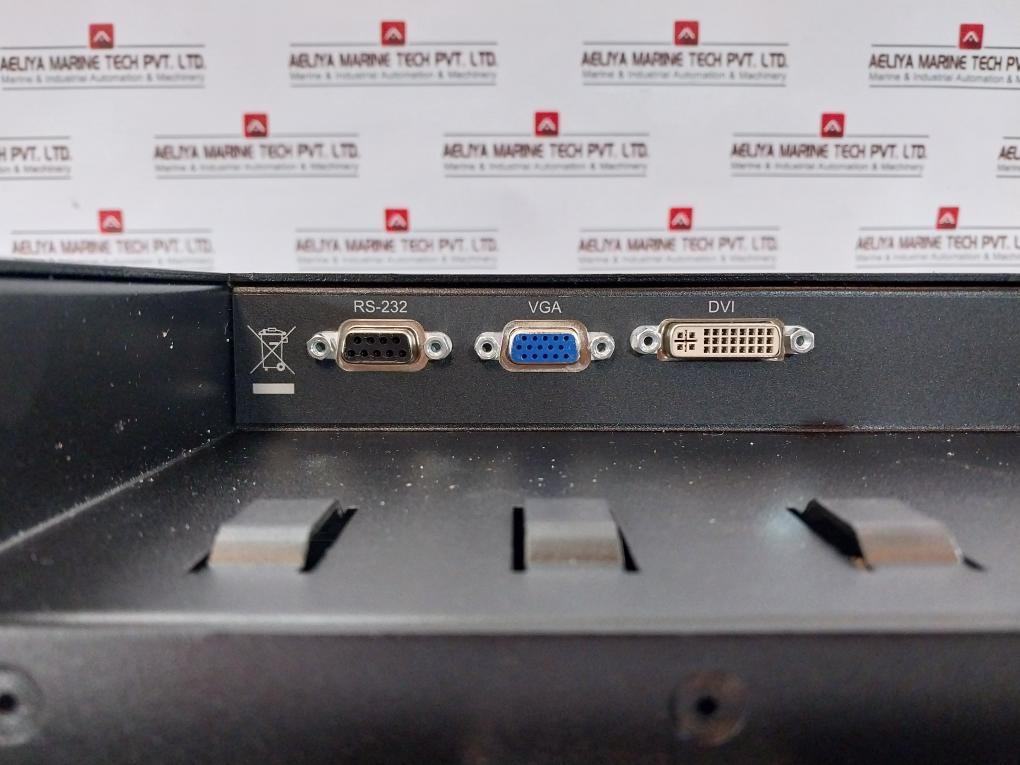 Kongsberg Md 24 Display Monitor 100-240Vac 50-60Hz 0.40-0.17A