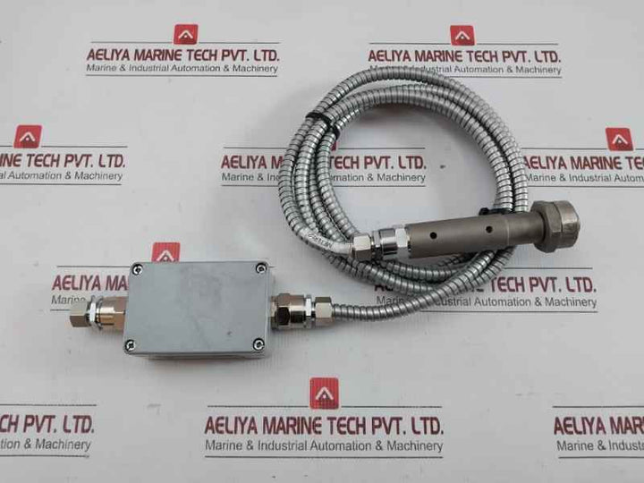 Kongsberg Signal Converter 2 Meter Gt-25/Ge-3A Weight: 1.530 Kg