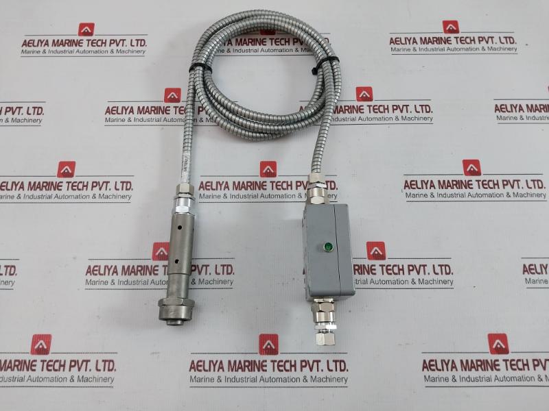 Kongsberg Signal Converter 2 Meter Gt-25/Ge-3A Weight: 1.530 Kg