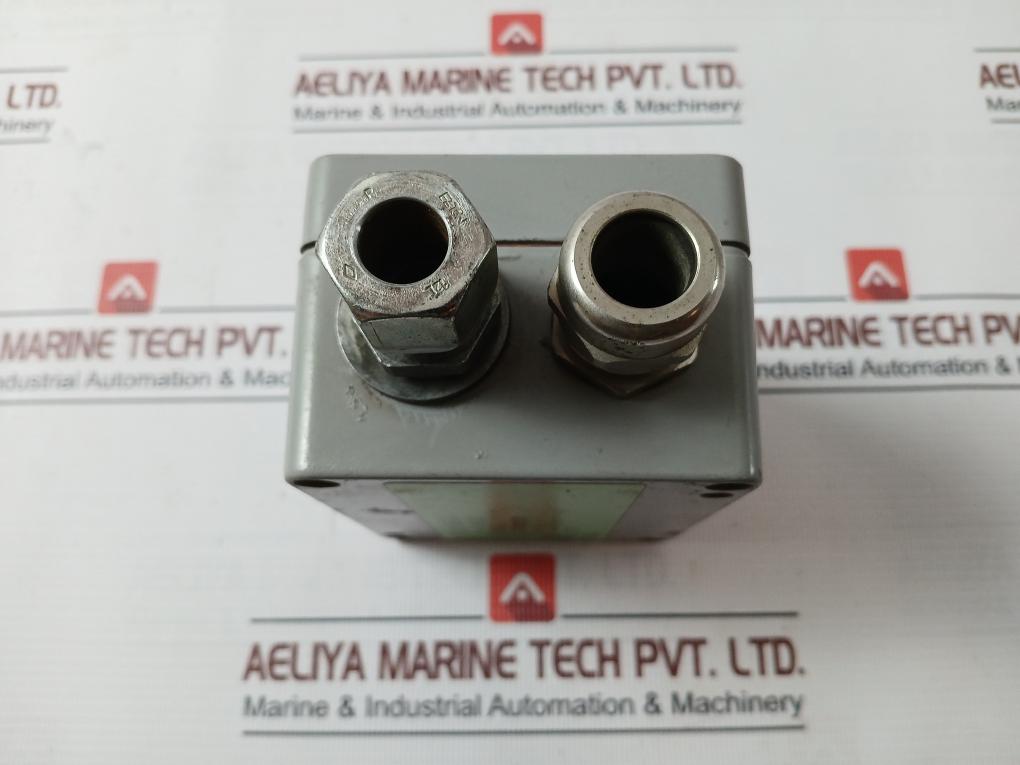 Kongsberg Ug-323 Connection Box Pos 1