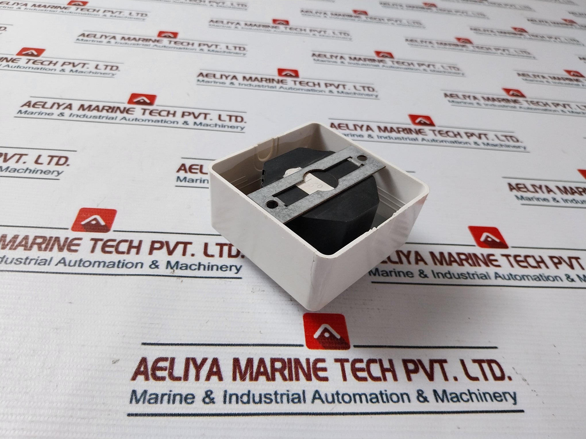 Kopp 8201.0200.3 Surface Mounting Electronic Dimmer