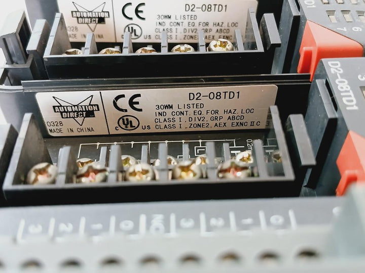Koyo D2-09Bdc1-1,Dl250-1,D2-ctrint,D2-32Nd3,D2-fill,D2-08Td1,D2-16Td2-2 Module