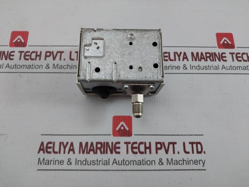 Kp5 Auto Pressure Switch 3 Bar 43 Psi Danfoss