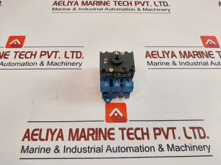 Kraus & Naimer Kg 32 Main Switch 30Amp 600Vac