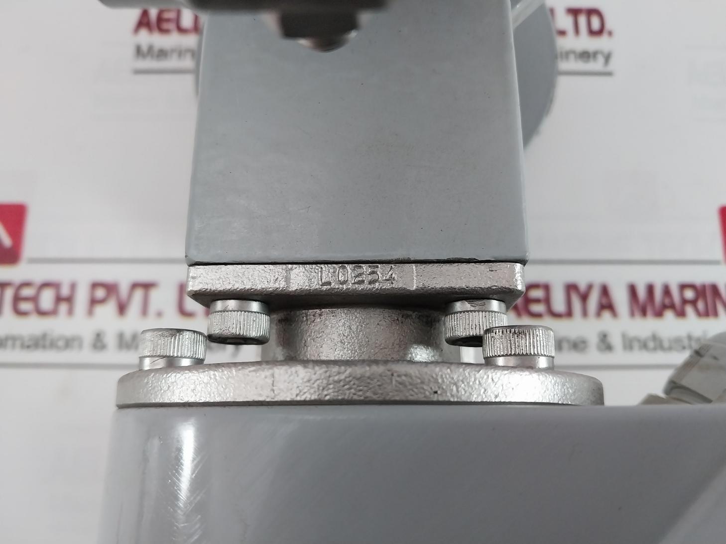 Krohne Optiflux 2100C Basic I/O Electromagnetic Flowmeter 78 Ohm Ip67 100-230Vac