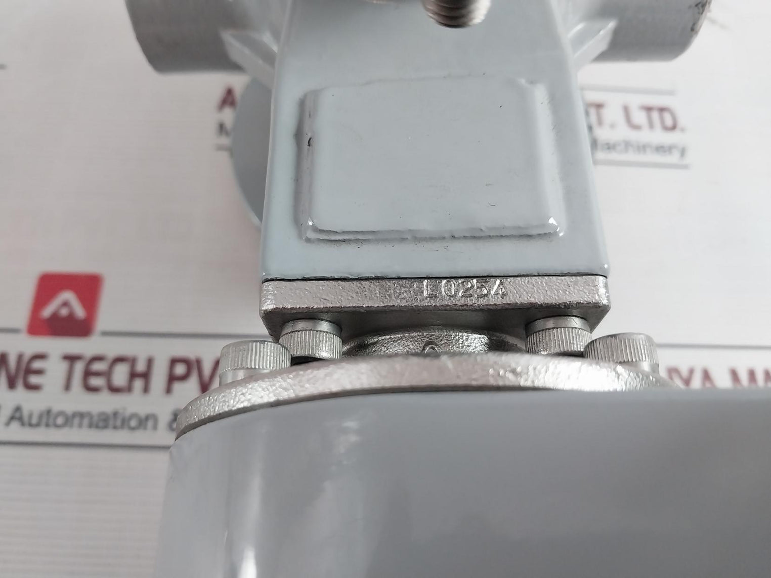 Krohne Optiflux 2100C Basic I/O Electromagnetic Flowmeter 78Ohm Ip67 100-230Vac