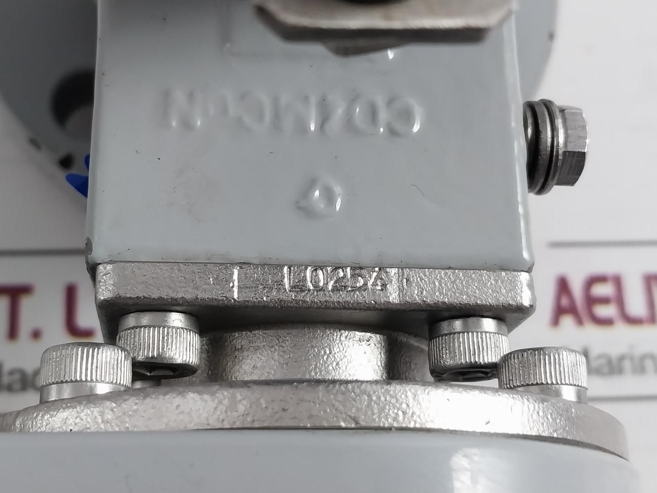 Krohne Optiflux 2100C Basic I/O Electromagnetic Flowmeter Ip67 77Ohm 100-230Vac